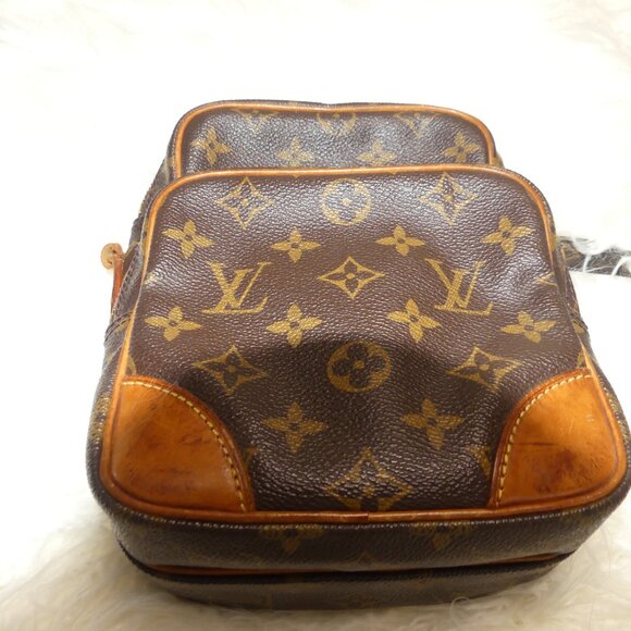 Louis Vuitton monogram Amazon crossbody bag with broken strap - Picture 8 of 8